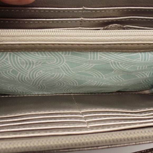 The Sak Iris Crossbody Wristlet Leather - Picture 6 of 8